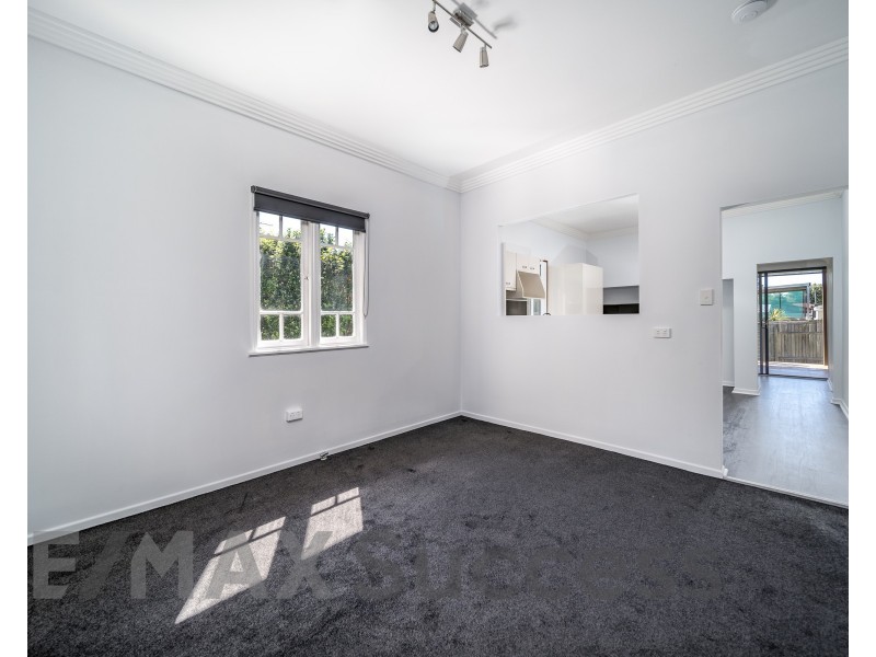 2 Berry Street, Wilsonton QLD 4350