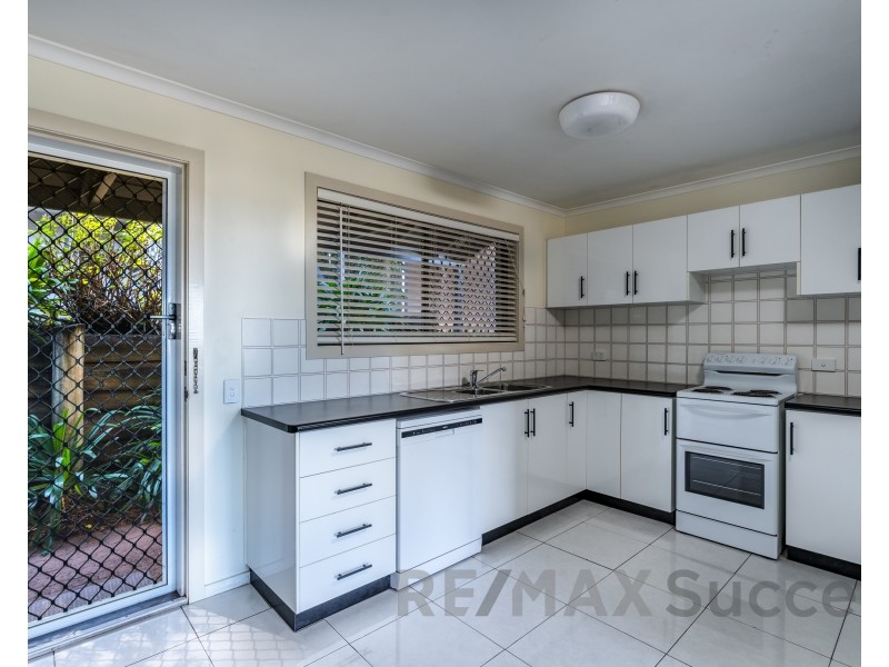 17/2 Benjamin Street, Mount Lofty QLD 4350