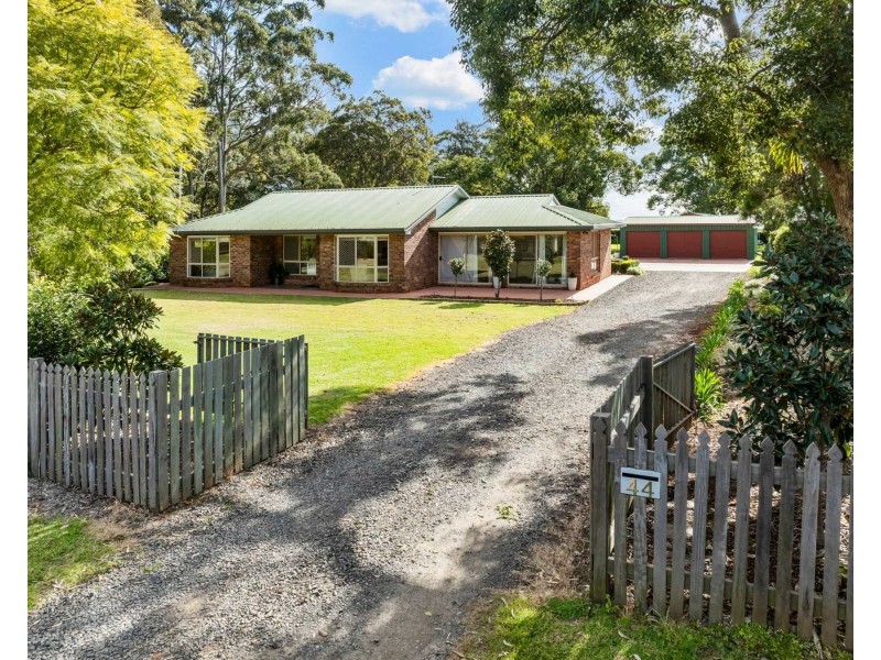 44 Kuhls Road, Highfields QLD 4352