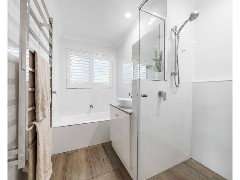 44 Kuhls Road, Highfields QLD 4352