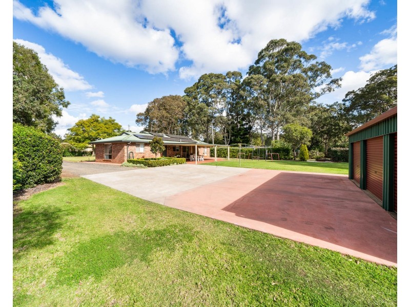 44 Kuhls Road, Highfields QLD 4352