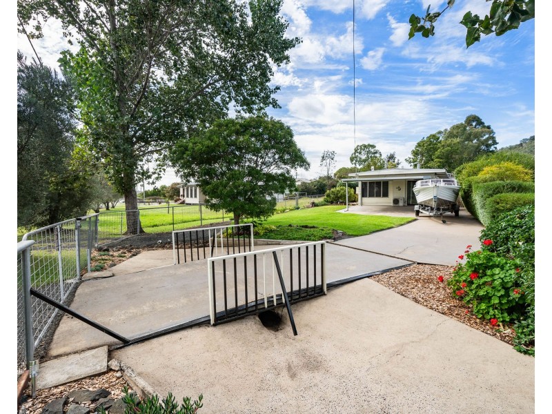 41 Stanley Street, Greenmount QLD 4359