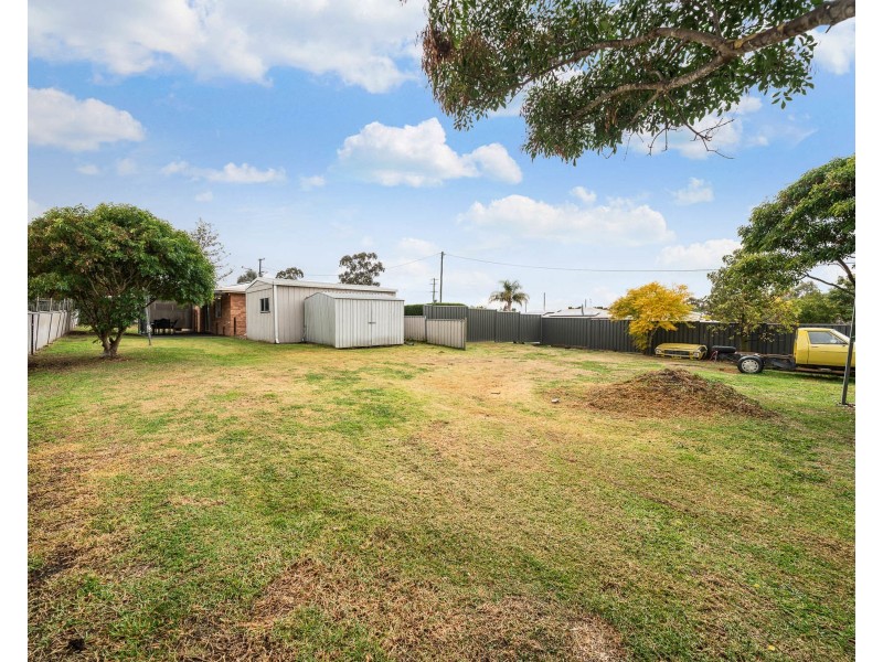 8 Balfour Street, Wyreema QLD 4352
