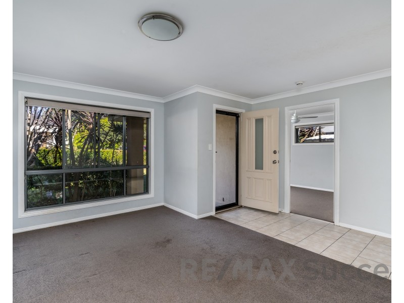 5 Willowburn Drive, Rockville QLD 4350