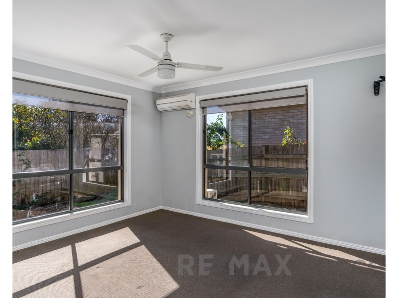 5 Willowburn Drive, Rockville QLD 4350