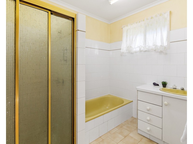 35 Paradise Street, Harristown QLD 4350
