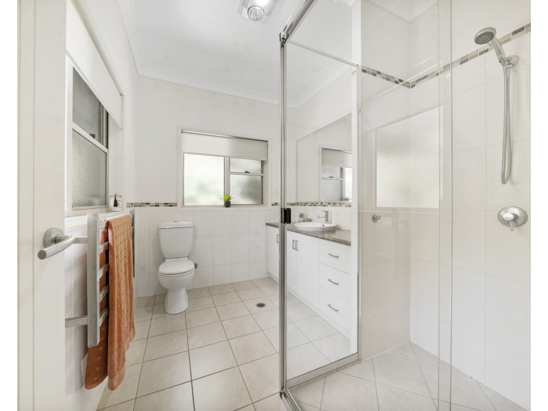 4 Jackson Close, Highfields QLD 4352