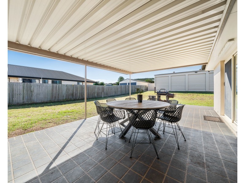 61 Belclaire Drive, Westbrook QLD 4350