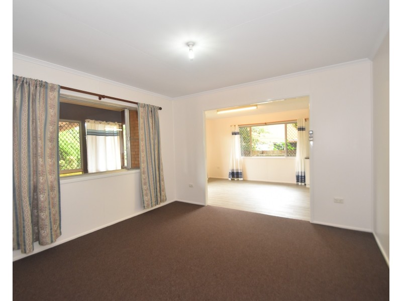 15 Sprott Street, Wilsonton QLD 4350