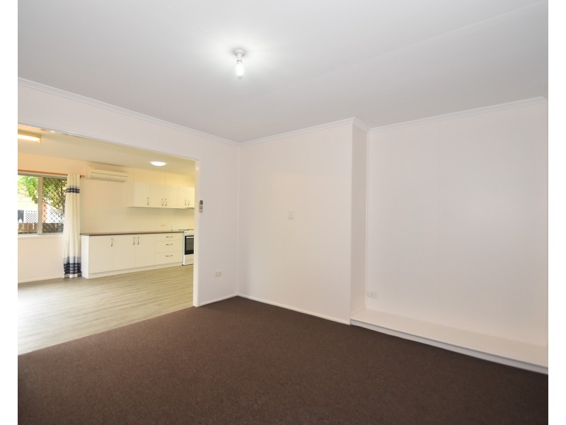 15 Sprott Street, Wilsonton QLD 4350