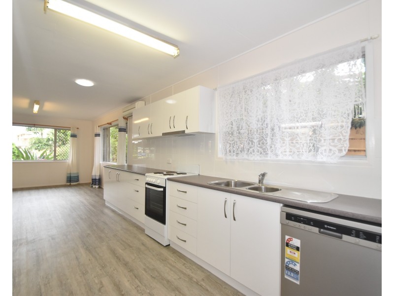 15 Sprott Street, Wilsonton QLD 4350