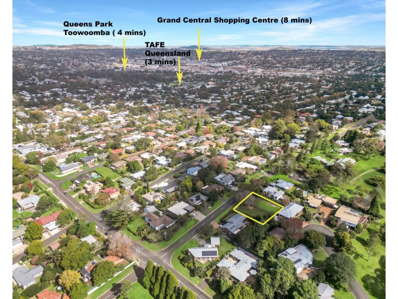 21a Jellicoe Street, Mount Lofty QLD 4350