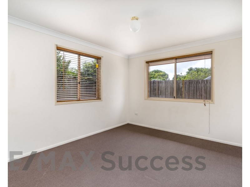 8/299 James Street, Newtown QLD 4350