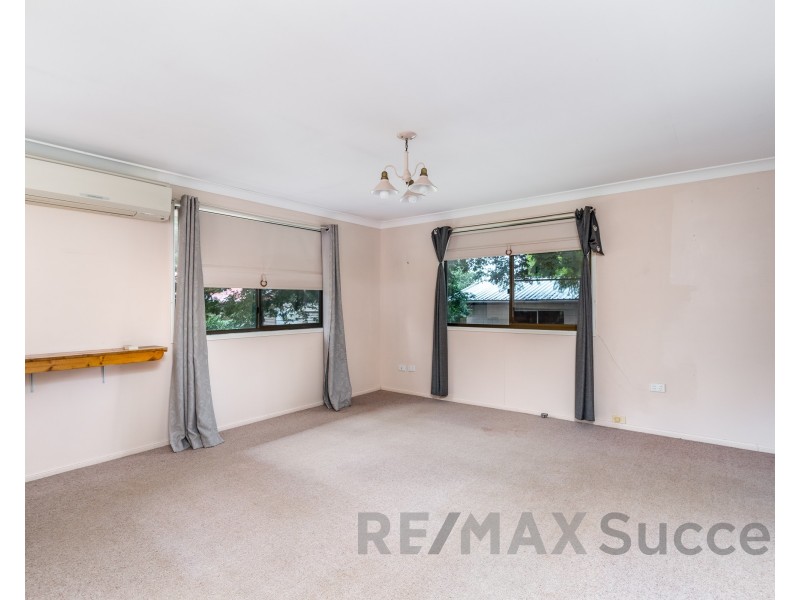 29 Holberton Street, Rockville QLD 4350