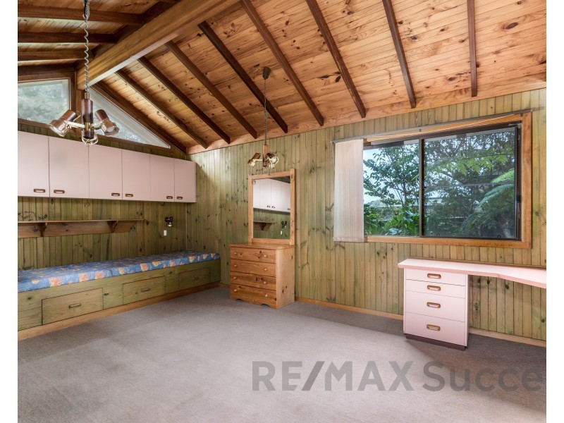 29 Holberton Street, Rockville QLD 4350