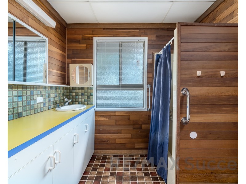 29 Holberton Street, Rockville QLD 4350