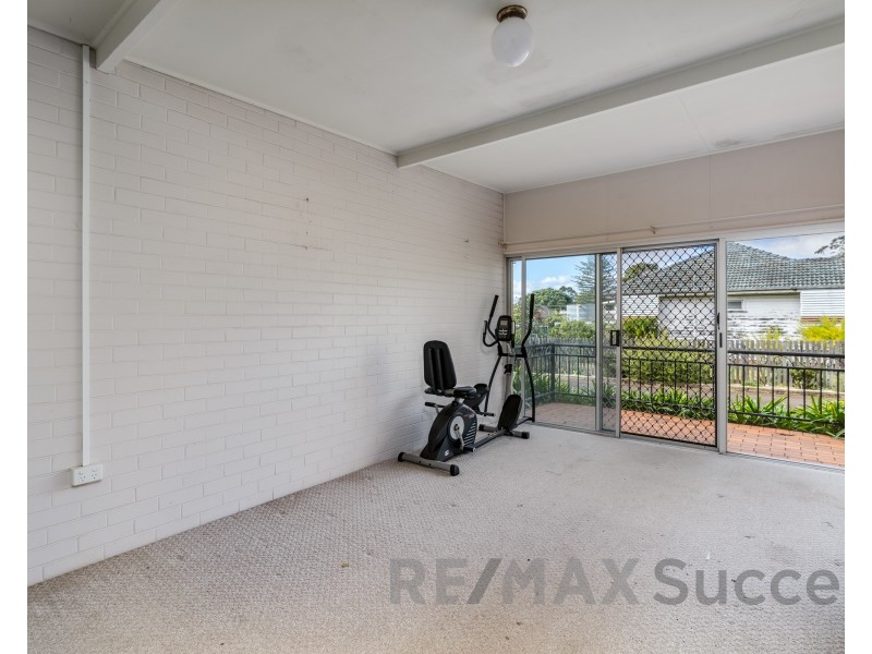 1/19 Ascot Street, Newtown QLD 4350