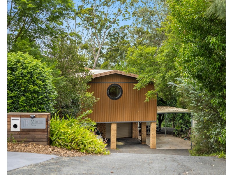 18 Merlin Court, Top Camp QLD 4350