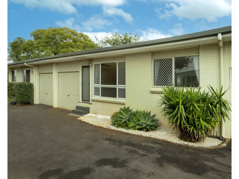 2/30 Wilma Street, Centenary Heights QLD 4350