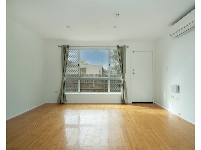 2/30 Wilma Street, Centenary Heights QLD 4350