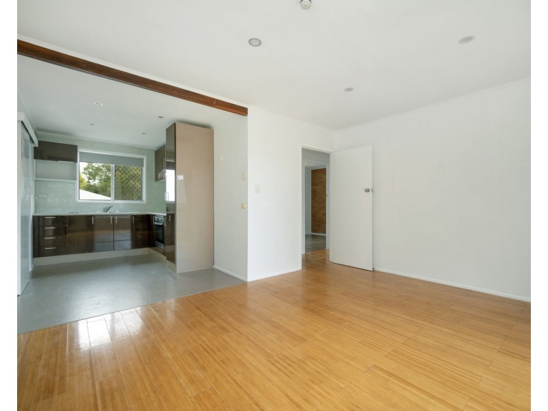 2/30 Wilma Street, Centenary Heights QLD 4350