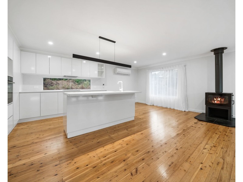 17 Elizabeth Street, Withcott QLD 4352