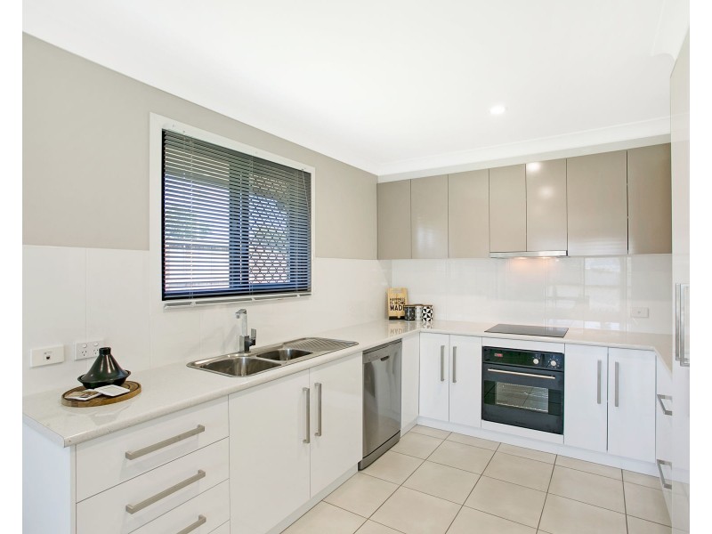 49 McGregor Street, Wilsonton QLD 4350