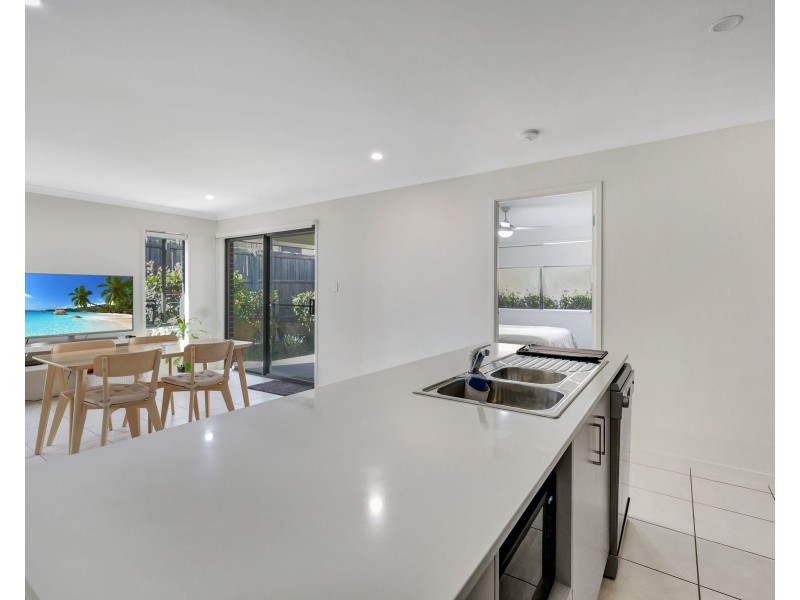 Unit at 4 Melanie Street, Cotswold Hills QLD 4350