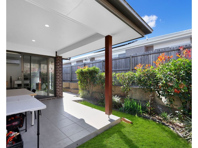 Unit at 4 Melanie Street, Cotswold Hills QLD 4350