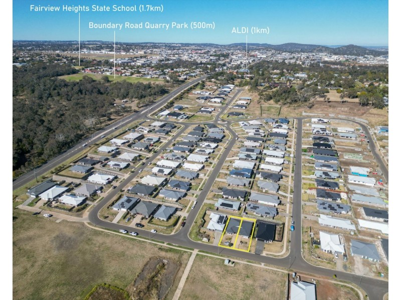 Unit at 4 Melanie Street, Cotswold Hills QLD 4350
