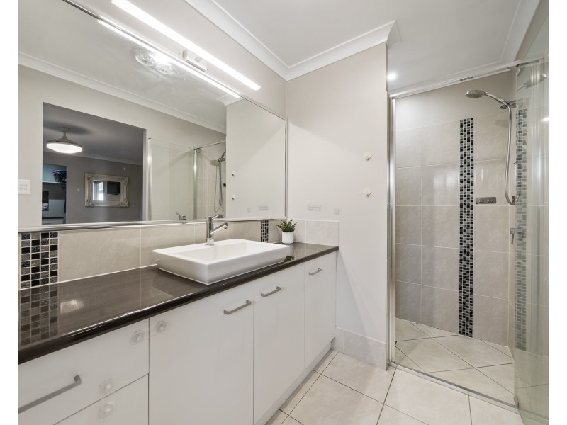 10 Harth Street, Goombungee QLD 4354