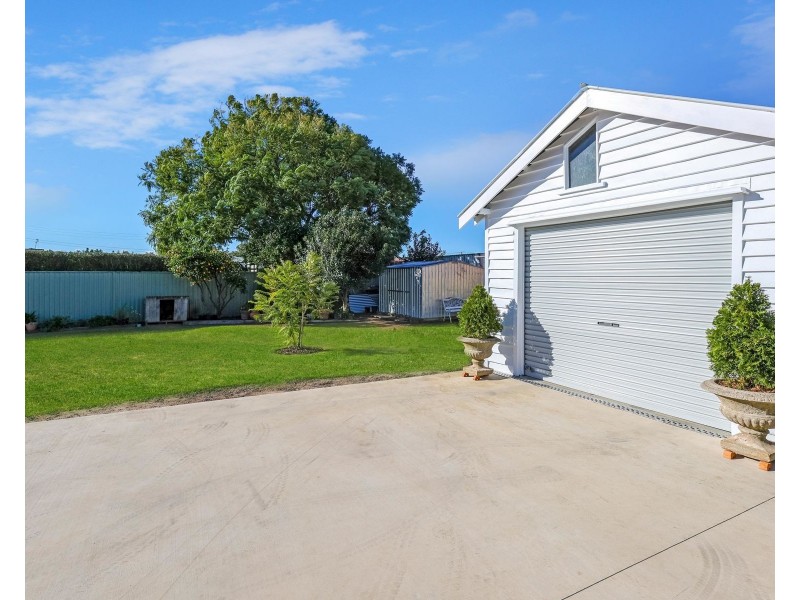 16 Dragon Street, Warwick QLD 4370