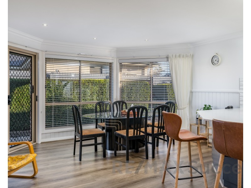 18 Prime Minister Drive, Middle Ridge QLD 4350