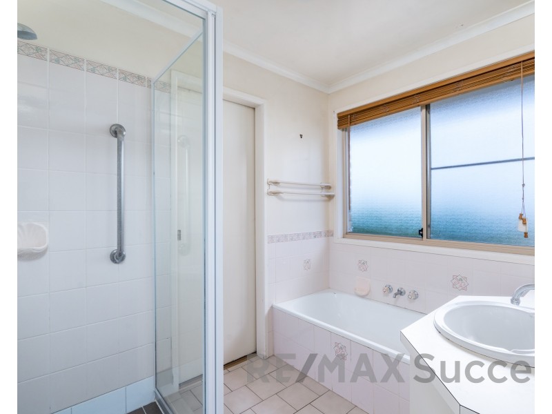 51 Dalzell Crescent, Darling Heights QLD 4350