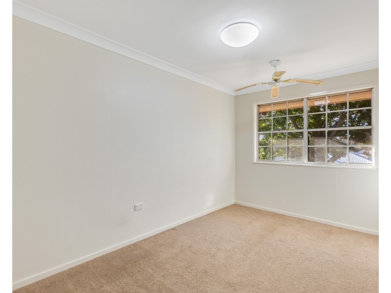 54 Dunne Street, Harristown QLD 4350