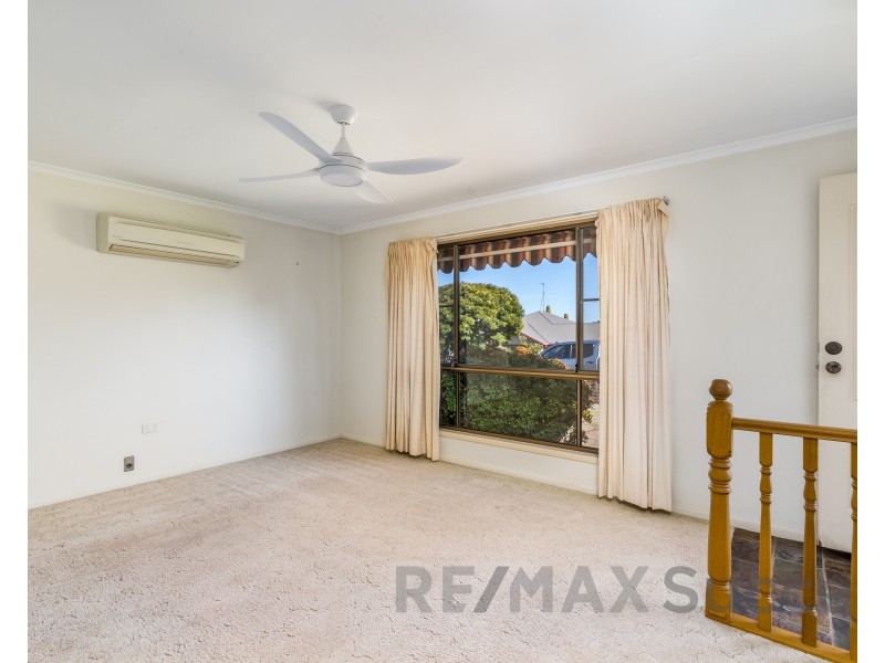 16 Crusader Court, Wilsonton QLD 4350