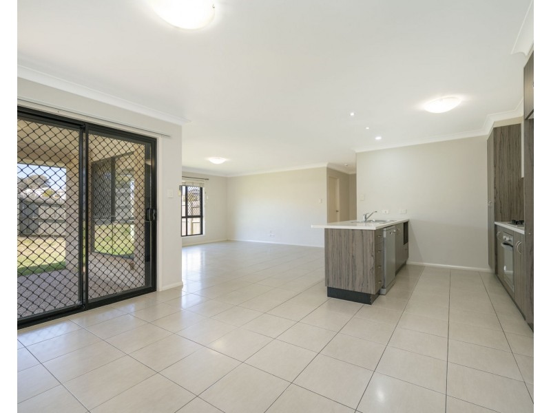 7 Coolana Court, Harristown QLD 4350