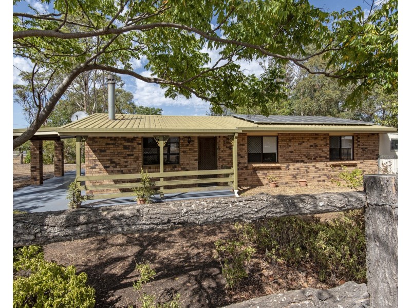 18 Balfour Street, Wyreema QLD 4352