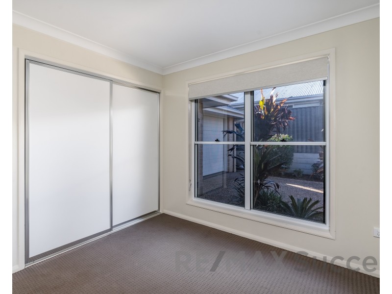 2/9 Taragon Street, Glenvale QLD 4350