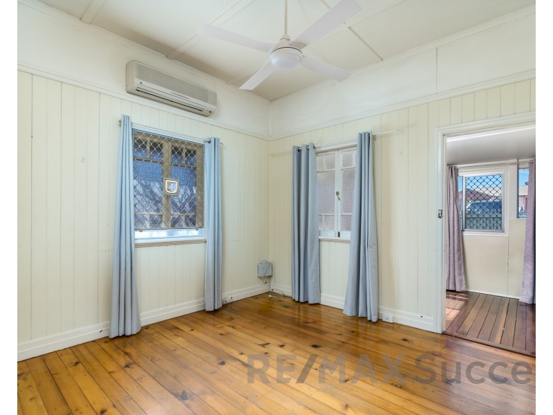 703 Ruthven Street, South Toowoomba QLD 4350