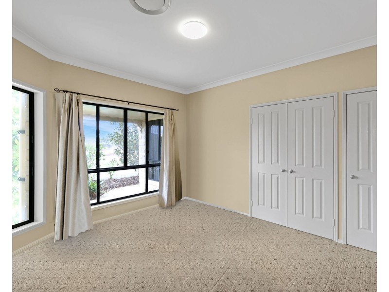 15 Harvey Court, Glenvale QLD 4350