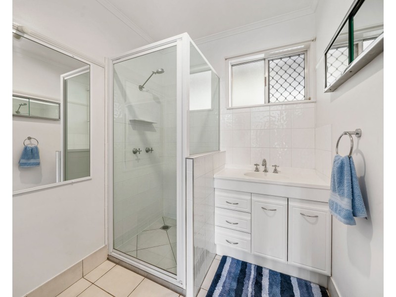 2 Erin Street, Wilsonton QLD 4350