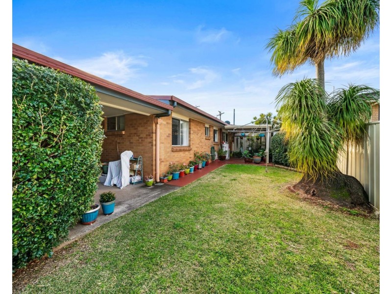 2 Erin Street, Wilsonton QLD 4350