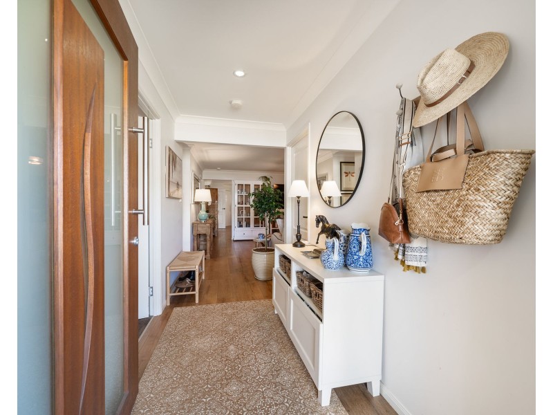 22 Sophia Crescent, Cotswold Hills QLD 4350