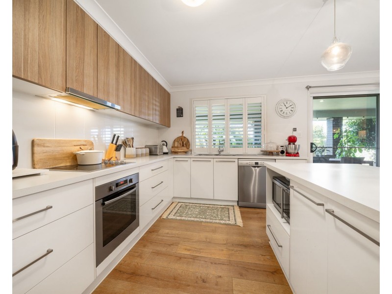 22 Sophia Crescent, Cotswold Hills QLD 4350