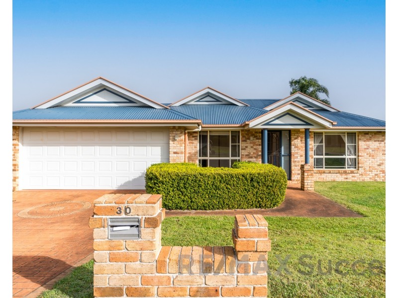 30 Weis Crescent, Middle Ridge QLD 4350
