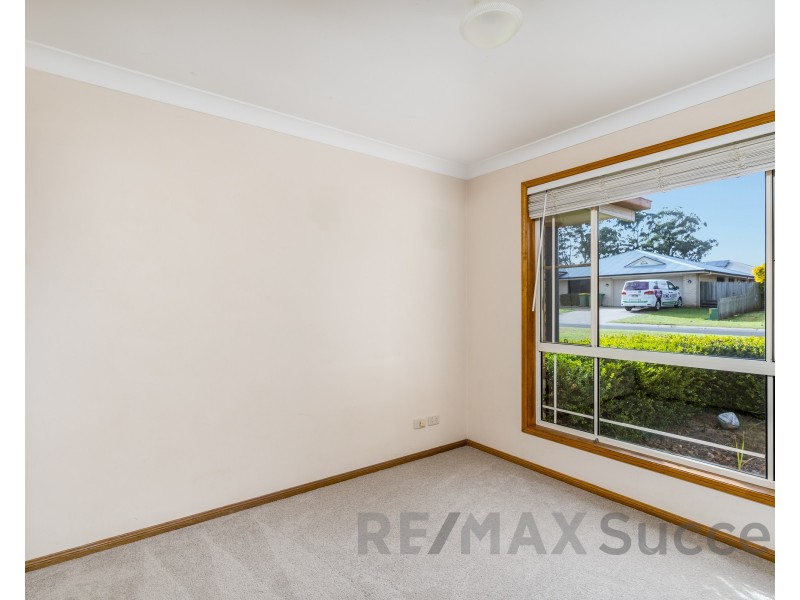 30 Weis Crescent, Middle Ridge QLD 4350