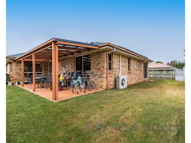 30 Weis Crescent, Middle Ridge QLD 4350