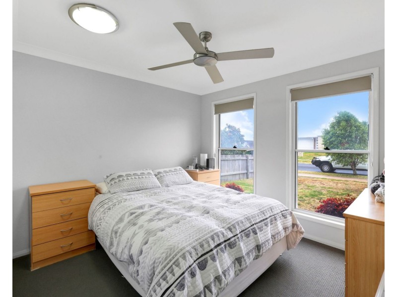 2/3 Whitefield Street, Glenvale QLD 4350