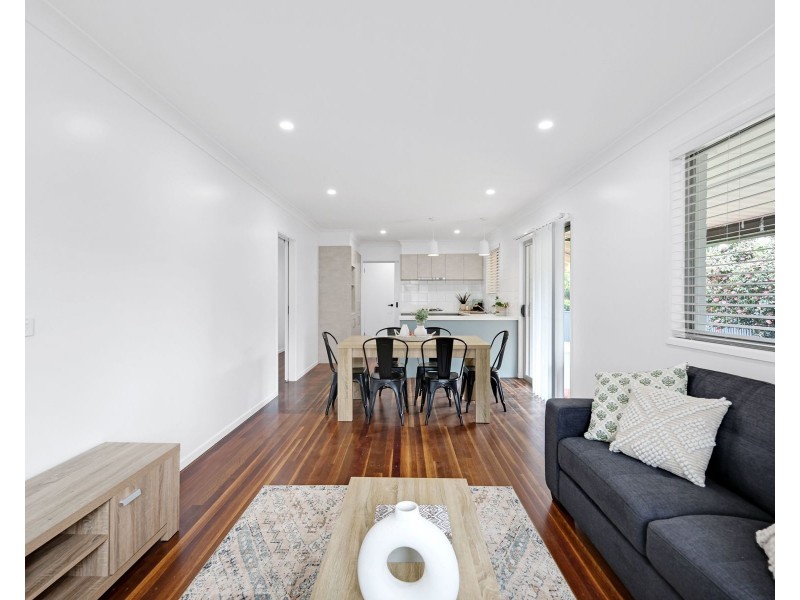 15 McIntyre Street, Centenary Heights QLD 4350